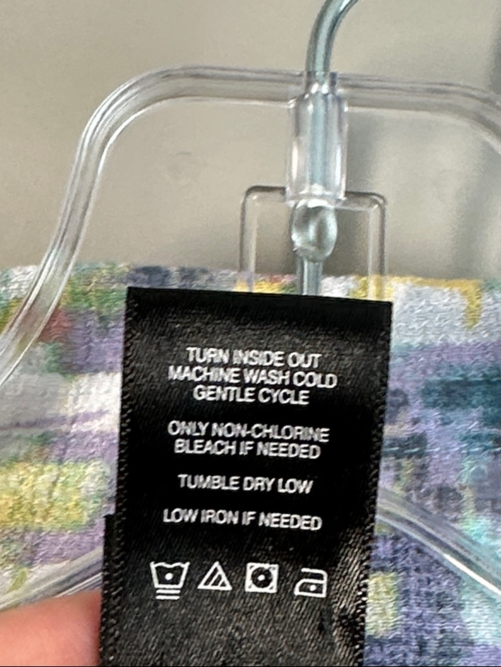 Ali Miles Multicolor Abstract Print Button Front Top Size 1X - Picture 8 of 15